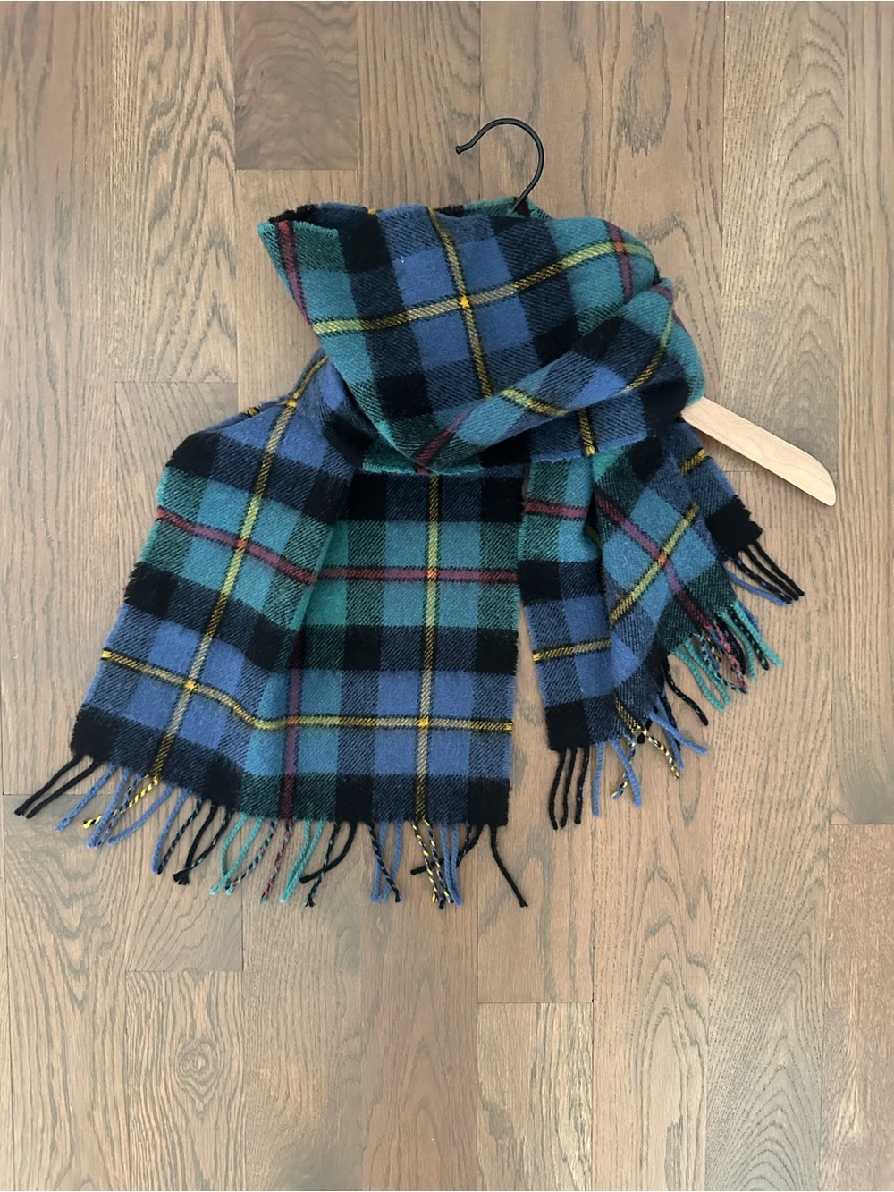 Vintage Johnstons of Elgin Plaid Oblong Lambswool Scarf Hunting Macleod Plaid